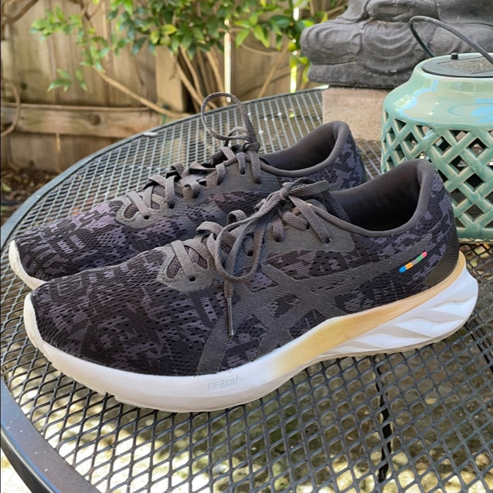 Asics Tokyo